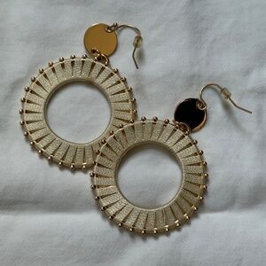 Kinsley Armelle Necklce/Earrings Set